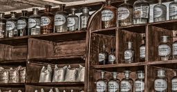 Agenti chimici pericolosi: l’importanza delle etichette per la sicurezza Agenti chimici pericolosi: l’importanza delle etichette per la sicurezza