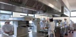 Strutture turistico-ricettive: la sicurezza degli addetti alle cucine Strutture turistico-ricettive: la sicurezza degli addetti alle cucine
