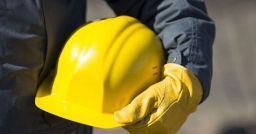 Imparare dagli errori: quando si cade dall’alto senza un casco Imparare dagli errori: quando si cade dall’alto senza un casco