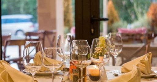 COVID-19: le misure di prevenzione per il settore della ristorazione COVID-19: le misure di prevenzione per il settore della ristorazione