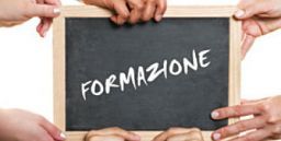 Lavori in quota: che tipo di formazione e addestramento è necessario fare? Lavori in quota: che tipo di formazione e addestramento è necessario fare?