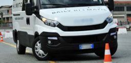Guida in sicurezza: come apprendere le buone prassi Guida in sicurezza: come apprendere le buone prassi