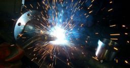 Campi elettromagnetici: valutare i rischi per le attività di saldatura Campi elettromagnetici: valutare i rischi per le attività di saldatura