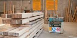 Lavorazione del legno: il taglio delle tavole in sicurezza Lavorazione del legno: il taglio delle tavole in sicurezza