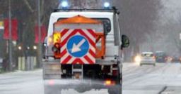 Trattamento invernale delle strade: usare spargisale in sicurezza Trattamento invernale delle strade: usare spargisale in sicurezza