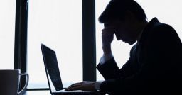 Le indicazioni normative per il rischio stress lavoro correlato Le indicazioni normative per il rischio stress lavoro correlato