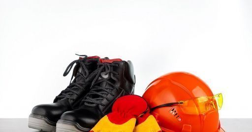 L’importanza dei dispositivi di protezione individuale per la sicurezza L’importanza dei dispositivi di protezione individuale per la sicurezza
