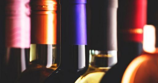 Imparare dagli errori: gli infortuni con i serbatoi nelle cantine vinicole Imparare dagli errori: gli infortuni con i serbatoi nelle cantine vinicole