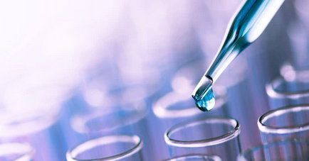 Il Regolamento REACH e i disinfettanti per dispositivi medici Il Regolamento REACH e i disinfettanti per dispositivi medici