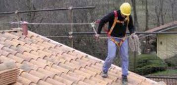 Scegliere i corretti DPI di protezione contro la caduta dall’alto Scegliere i corretti DPI di protezione contro la caduta dall’alto