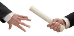 La delega di funzioni e la ripartizione delle responsabilità La delega di funzioni e la ripartizione delle responsabilità