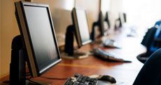 Le 10 domande più frequenti sul tema della postazione di lavoro in ufficio Le 10 domande più frequenti sul tema della postazione di lavoro in ufficio