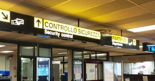 I controlli di sicurezza sui passeggeri aeroportuali funzionano? I controlli di sicurezza sui passeggeri aeroportuali funzionano?