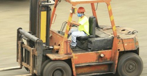 Carrelli elevatori: migliorare la prevenzione e formare i lavoratori Carrelli elevatori: migliorare la prevenzione e formare i lavoratori