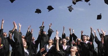 Premio Tesi di laurea 2022: le scadenze e la biblioteca virtuale Premio Tesi di laurea 2022: le scadenze e la biblioteca virtuale