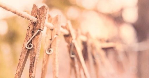 Lavanderie: quali sono i rischi biologici a cui sono esposti gli operatori? Lavanderie: quali sono i rischi biologici a cui sono esposti gli operatori?