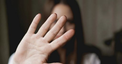 Violenze e molestie sul lavoro: le conseguenze e le politiche di contrasto Violenze e molestie sul lavoro: le conseguenze e le politiche di contrasto