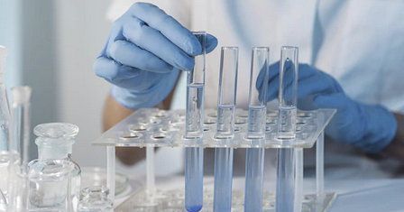 Regolamenti REACH e CLP: attività di controllo delle miscele pericolose Regolamenti REACH e CLP: attività di controllo delle miscele pericolose
