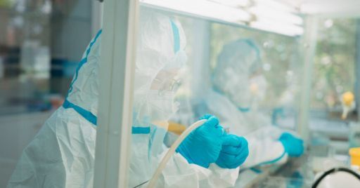 Valutazione del rischio di biosicurezza nelle scienze della vita Valutazione del rischio di biosicurezza nelle scienze della vita