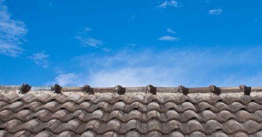 Quali sono le principali regole per lavorare in sicurezza su tetti e facciate? Quali sono le principali regole per lavorare in sicurezza su tetti e facciate?