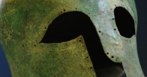 Le forze dell’ordine hanno preso due piccioni con una fava!